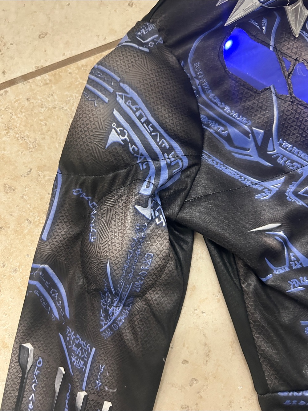Disney Black Panther Costume with light up Vibranium chest! - Picture 3 of 5